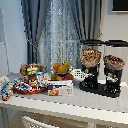 Casa Lucia 3* نابولي