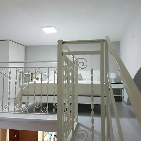 فندق مبيت وإفطار Casa Lucia 3*