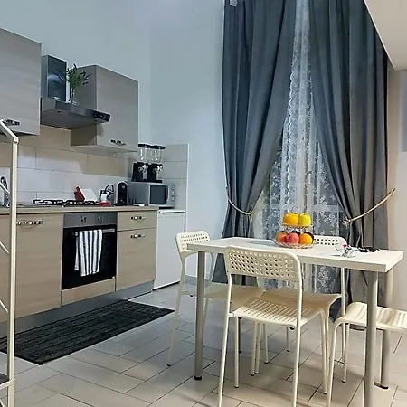 Casa Lucia Bed & Breakfast 4*