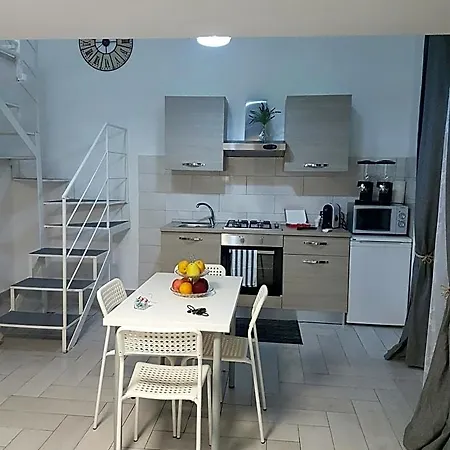 Casa Lucia Nocleg ze śniadaniem Neapol